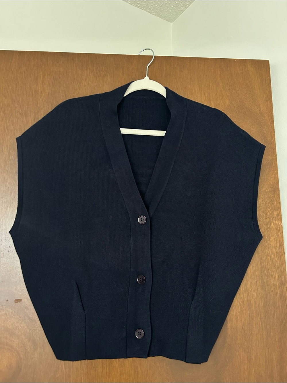 Classic Black Sleeveless Button-Front Cardigan Vest